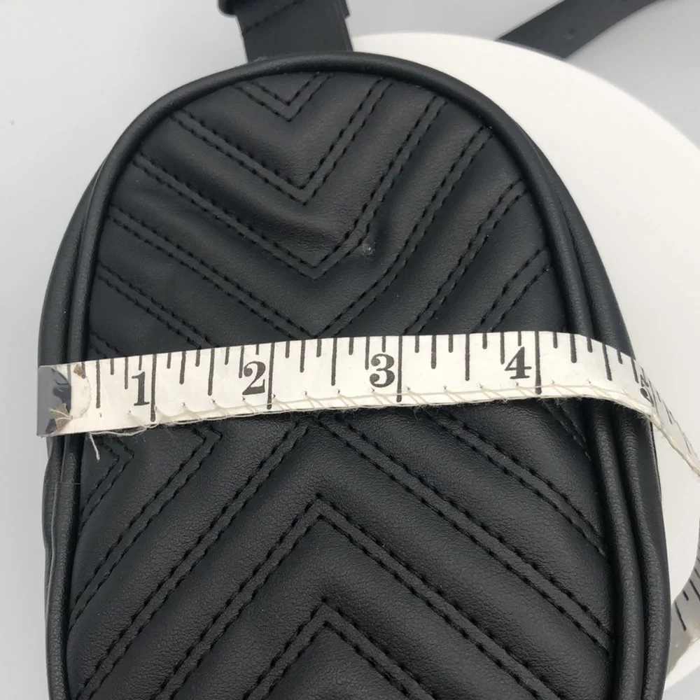 NWT BOHO Black 41” Belt w/Black Pouch see pictures for measurements - Picture 4 of 8